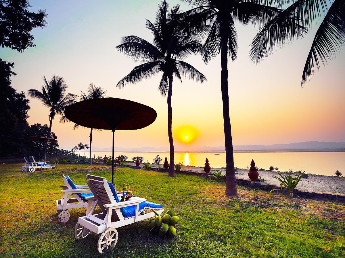 Bagan Hotel River View Bagian luar foto