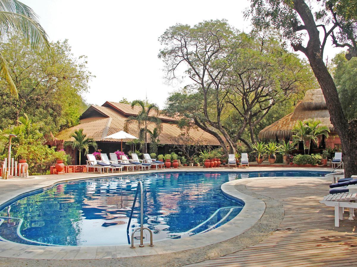 Bagan Hotel River View Bagian luar foto