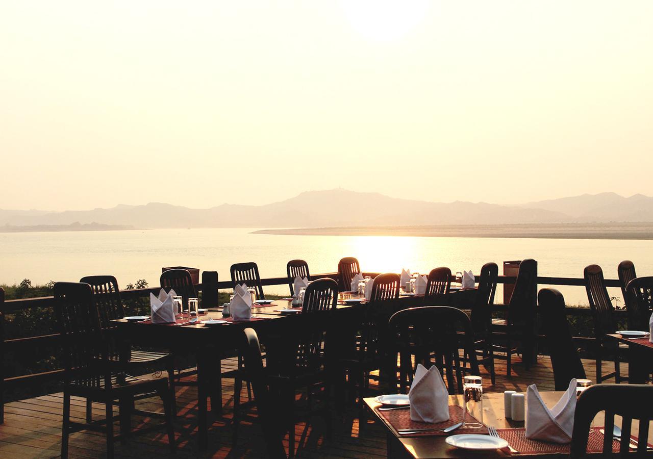 Bagan Hotel River View Bagian luar foto