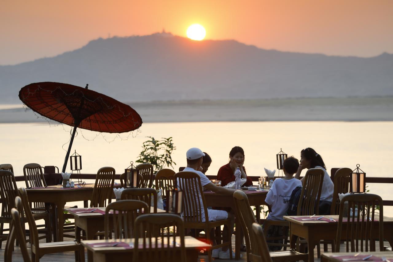 Bagan Hotel River View Bagian luar foto