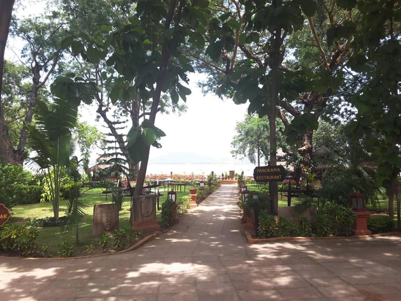 Bagan Hotel River View Bagian luar foto