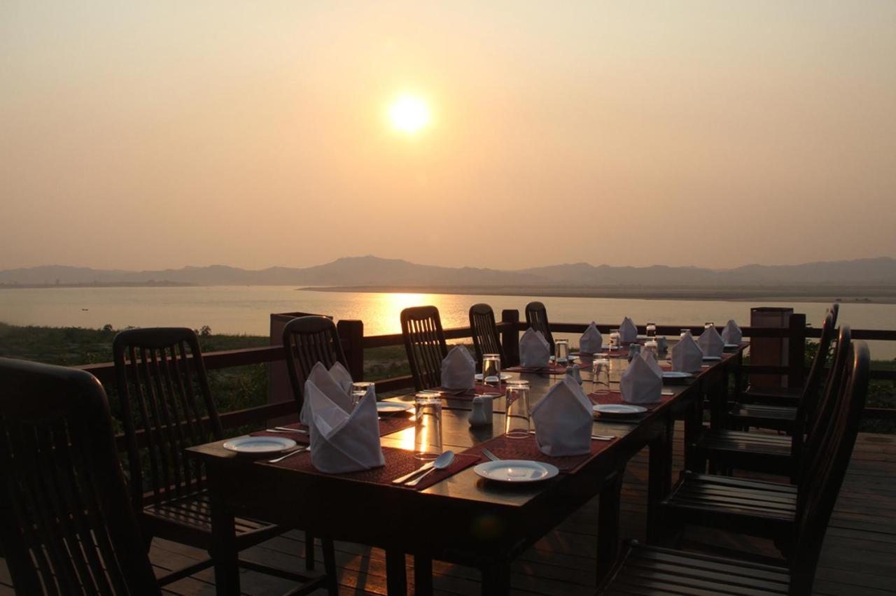 Bagan Hotel River View Bagian luar foto