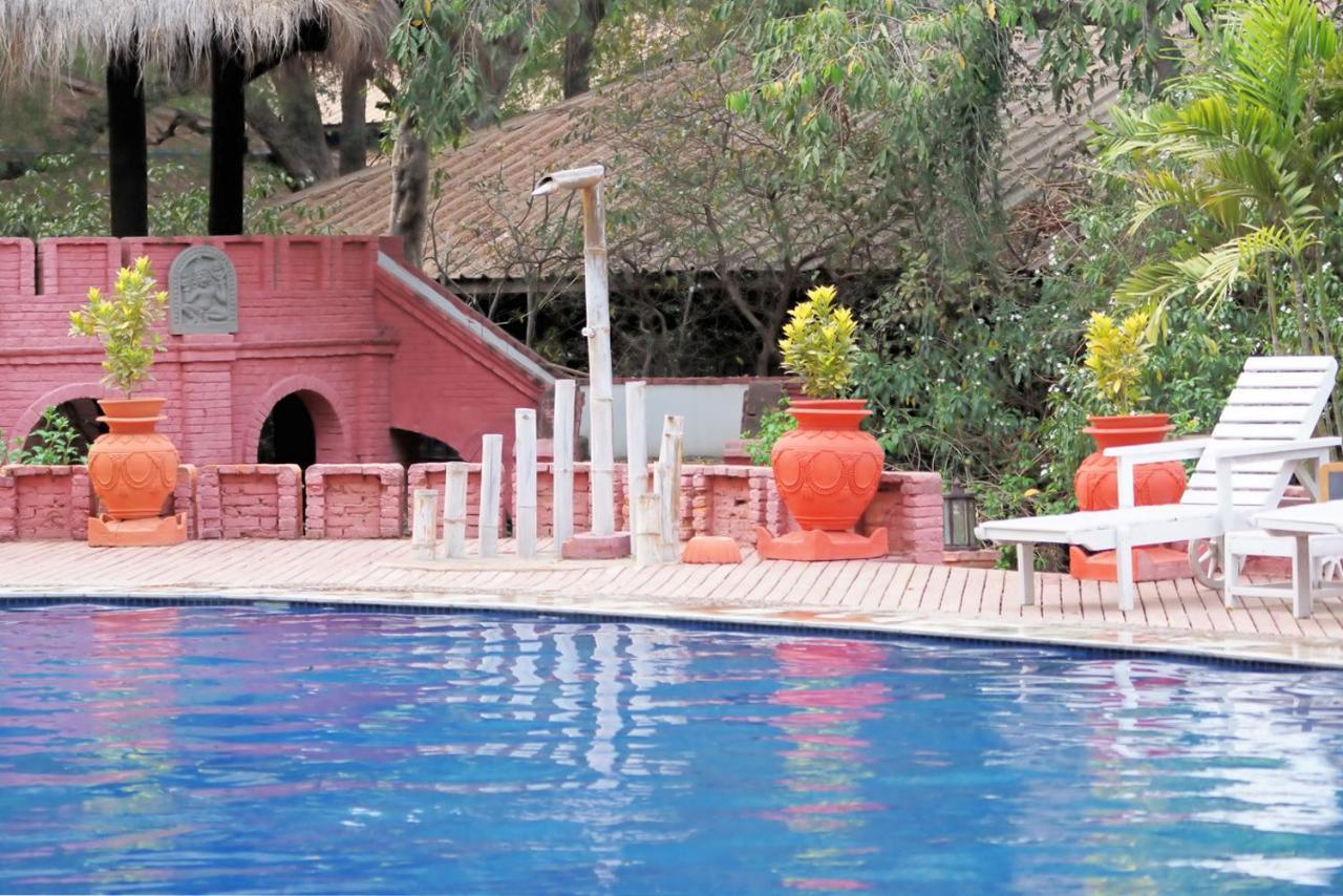 Bagan Hotel River View Bagian luar foto