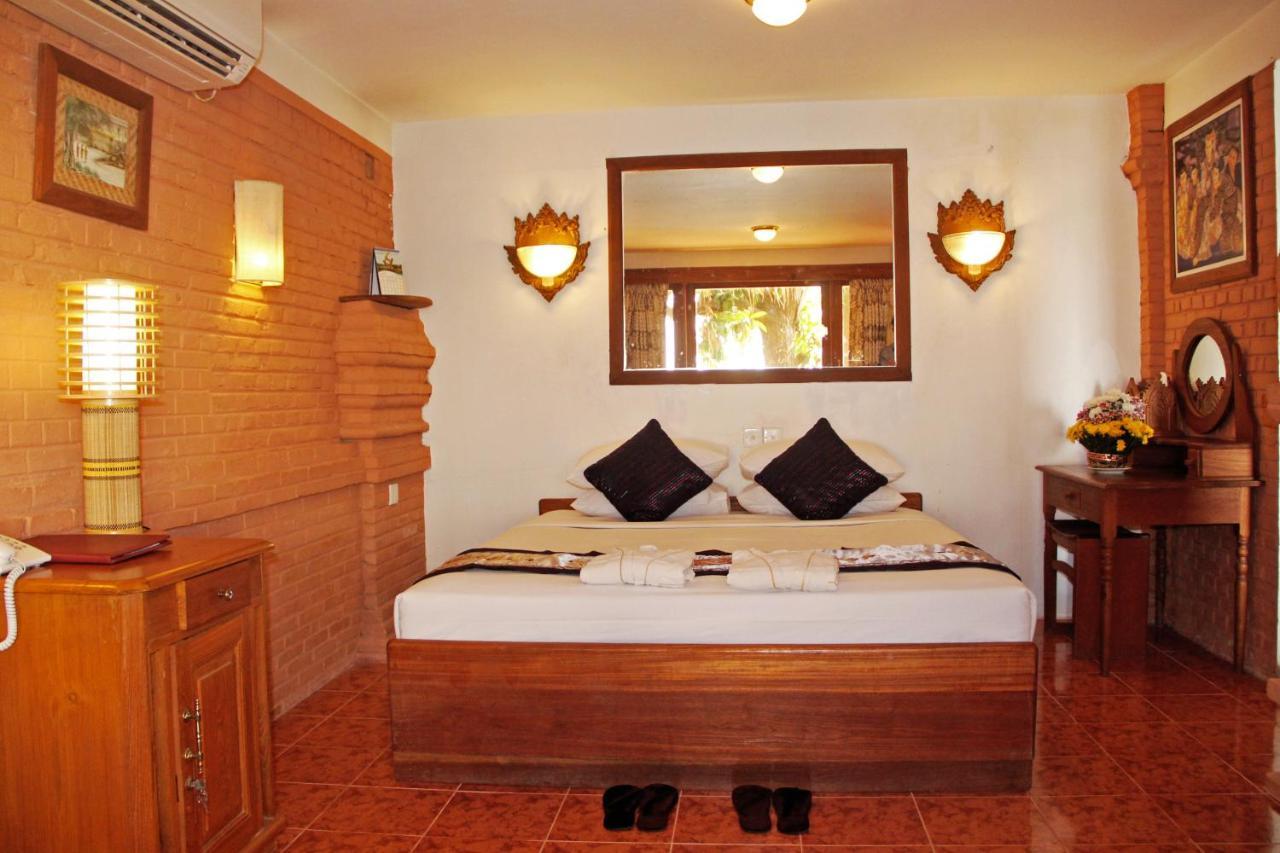 Bagan Hotel River View Bagian luar foto