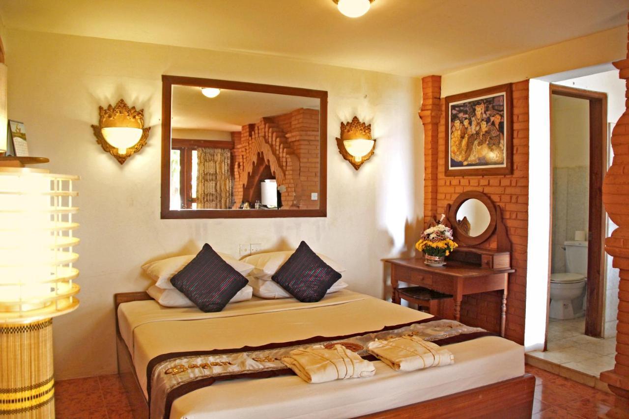 Bagan Hotel River View Bagian luar foto